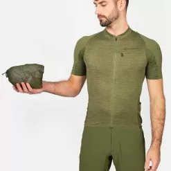 Endura GV500 Vandtæt Jakke Sort 8 Endura GV500 Vandtæt Jakke Sort -Cykelshorts Butik Endura GV500 Vandtaet Jakke Sort 1635342439 02