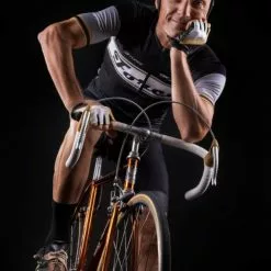 Force Retro Jersey Sort / Guld 10 Force Retro Jersey Sort / Guld -Cykelshorts Butik Force Retro Jersey Sort Guld 1649325064 03