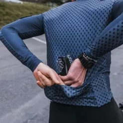 Isadore Alternative Thermal Vest 13 Isadore Alternative Thermal Vest -Cykelshorts Butik Isadore Alternative Thermal Vest 1640200617 05