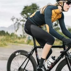 Isadore Women´s 3/4 Bib Shorts 10 Isadore Women´s 3/4 Bib Shorts -Cykelshorts Butik Isadore Woman 34 Bib Shorts Women 1614876482 02