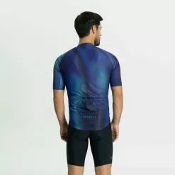 Rogelli Halo Cykeltrøje Blå 13 Rogelli Halo Cykeltrøje Blå -Cykelshorts Butik Rogelli Halo Cykeltroeje Blaa 1678447362 04