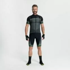 Rogelli Hero 2 Cykeltrøje Sort/Grøn 10 Rogelli Hero 2 Cykeltrøje Sort/Grøn -Cykelshorts Butik Rogelli Hero 2 Cykeltroeje SortGroen 1678450194 02